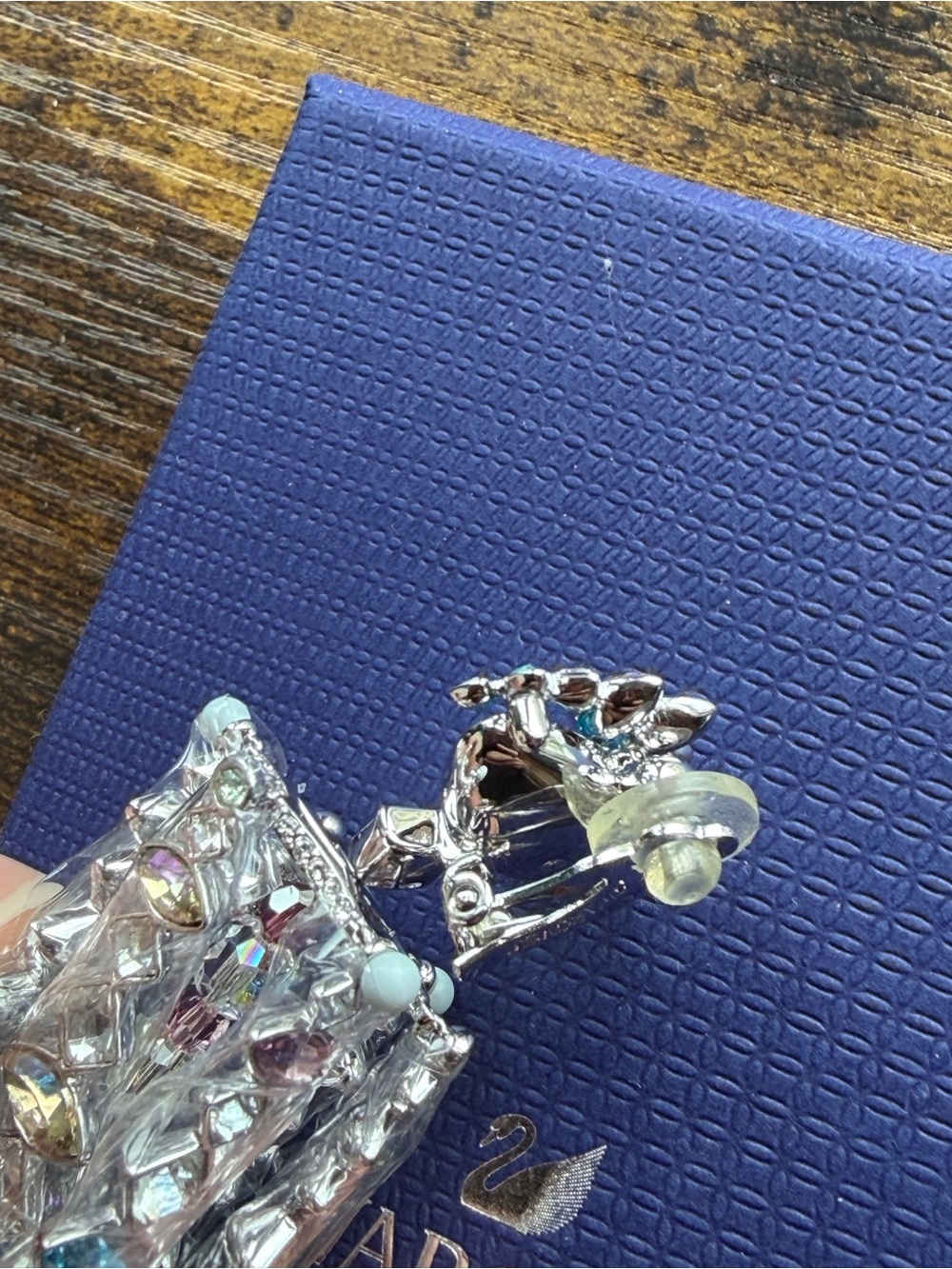 Swarovski Crystal Drop Clip On Earrings never used - Picture 4 of 4